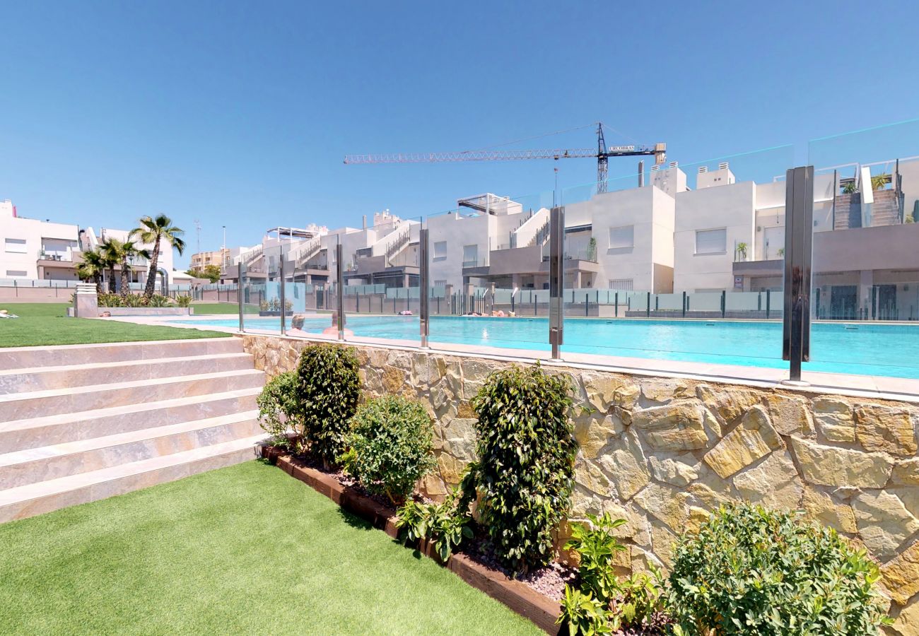 Apartamento en Torrevieja - Aguas Nuevas 91 Family Res Ground Floor