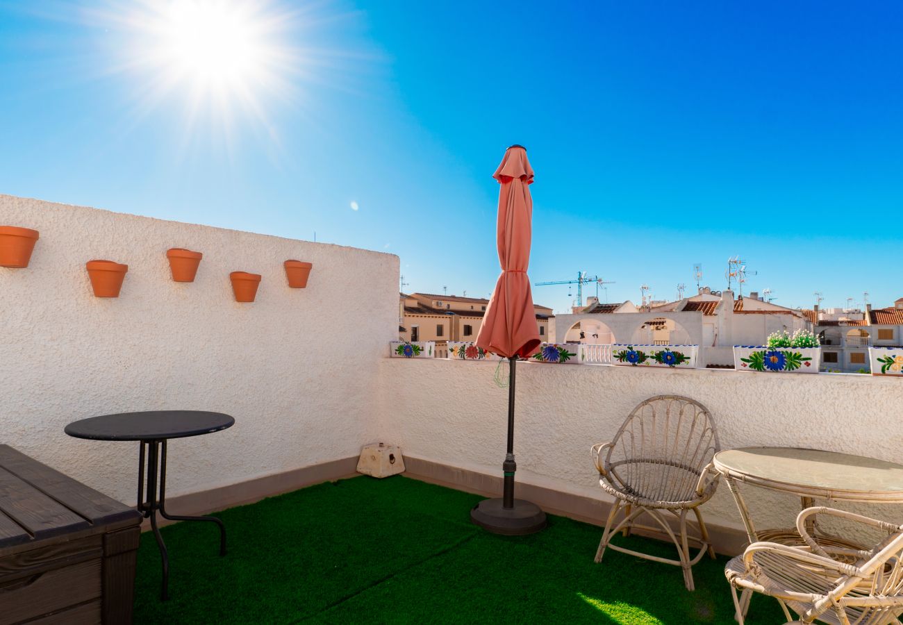 Casa adosada en Torrevieja - Torrevieja Center Townhouse 24 Beachside