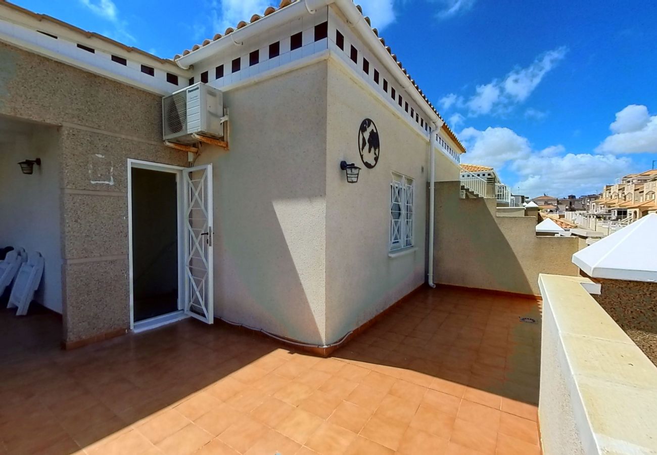 Casa en Torrevieja - 3 Bed Quad House Altos De La Bahia