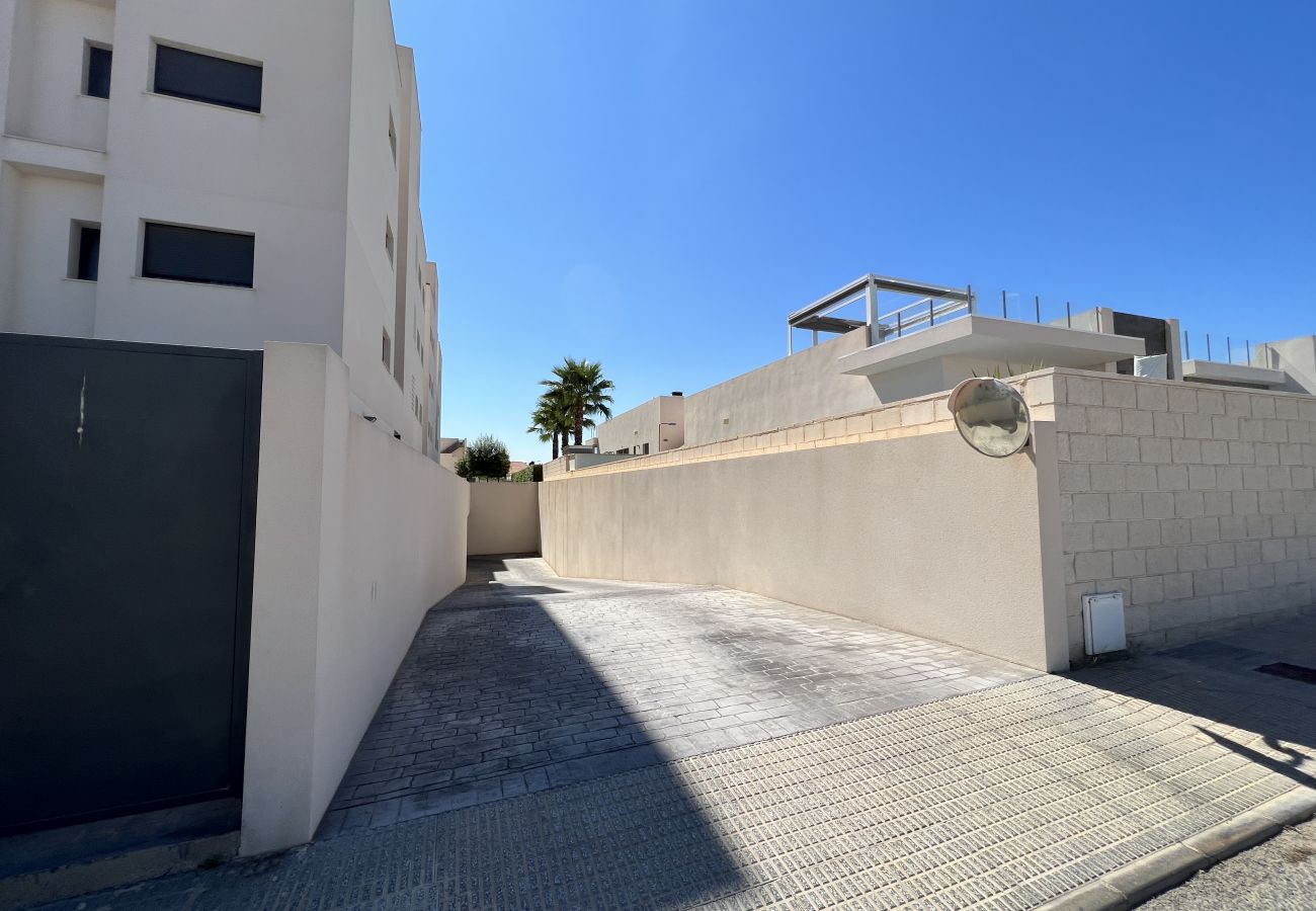 Apartamento en Orihuela Costa - Amazing 2 Bed 2 Bath Apartment Los Dolses