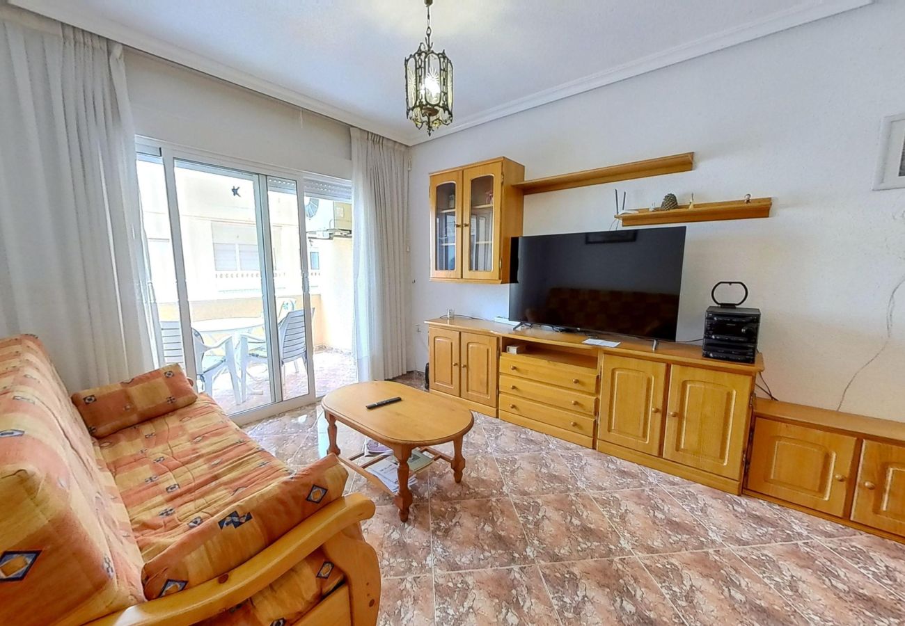 Apartamento en Torrevieja - MARIBLANCA Very Close To Beach 2nd Floor Apartment