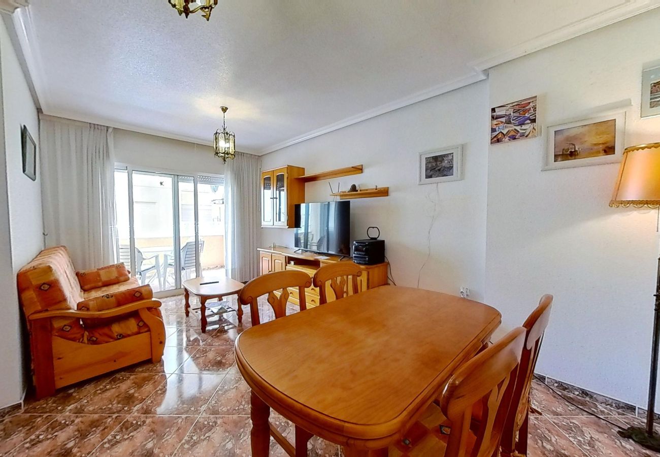 Apartamento en Torrevieja - MARIBLANCA Very Close To Beach 2nd Floor Apartment