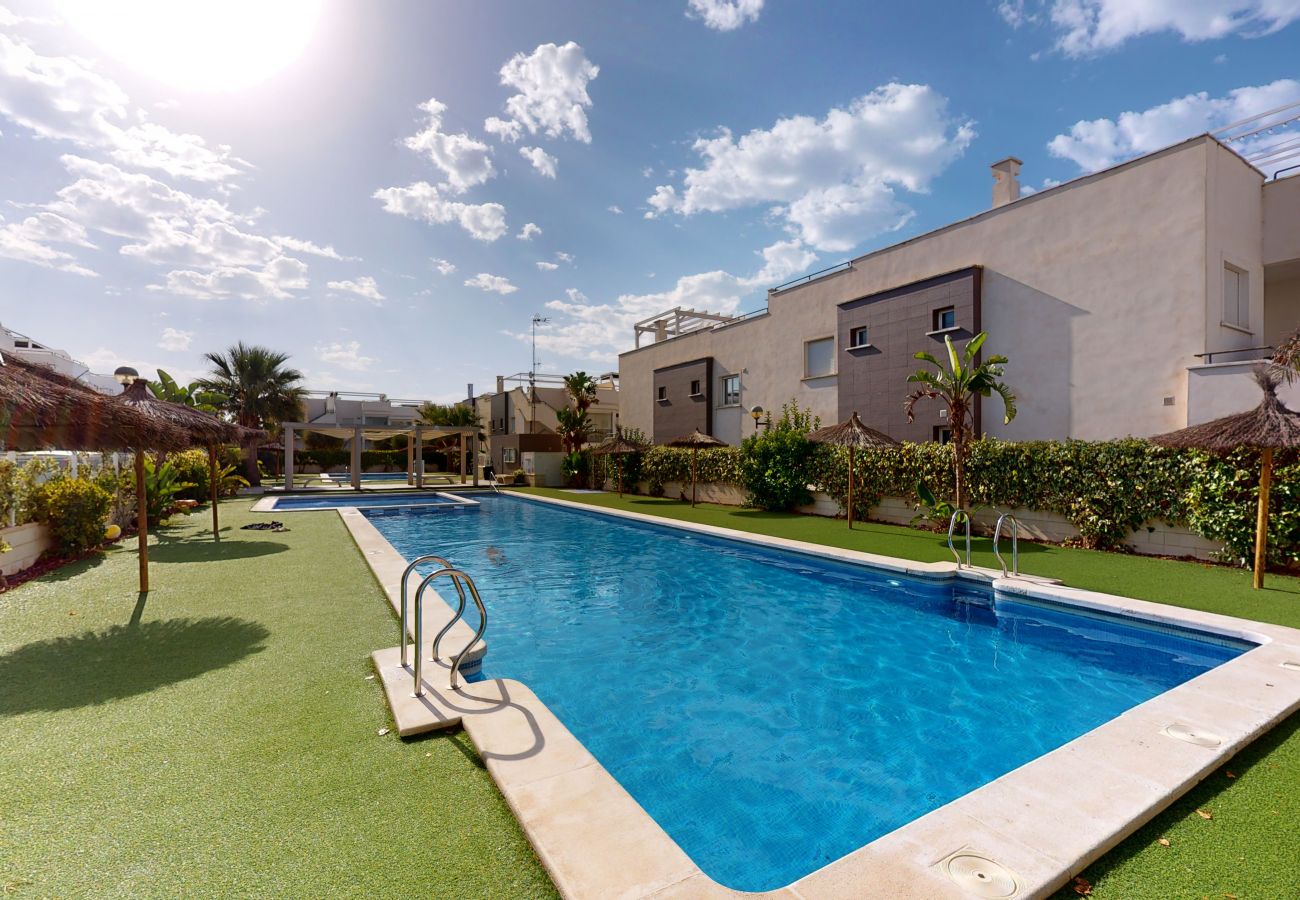 Leilighet i Torrevieja - Vistabella 2 Bed Lower Apartment