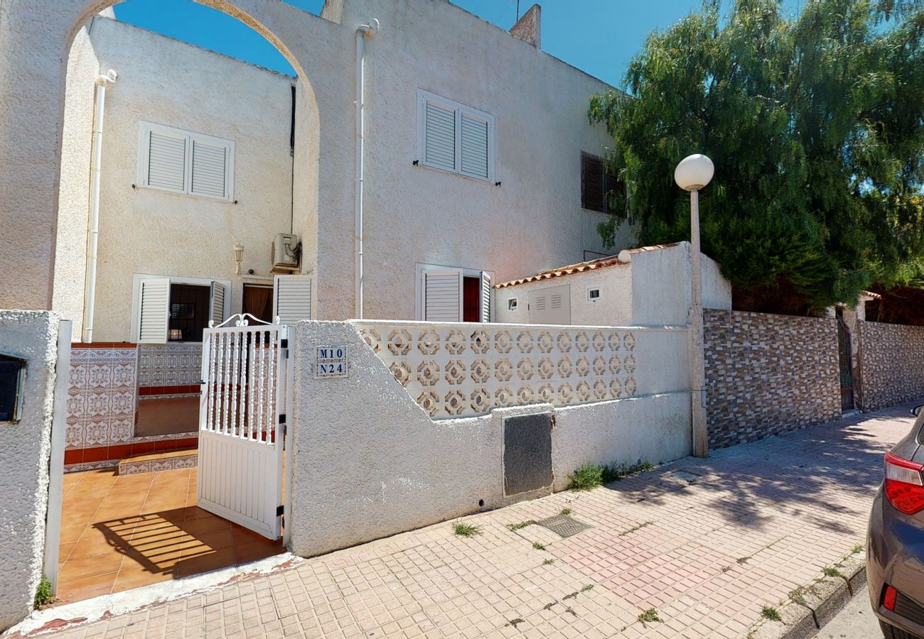 Townhouse in Torrevieja - Torrevieja Center Townhouse 24 Beachside